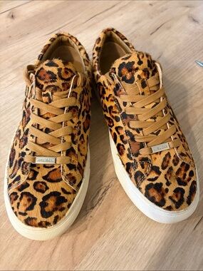 J/SLIDE NYC LEOPARD CALF HAIR LACE UP LOW TOP SNEAKERS WOMEN SIZE 8.5